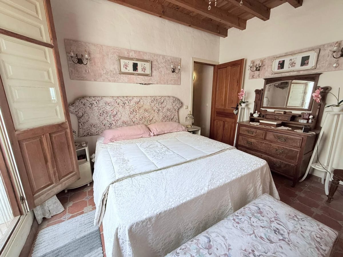 4-slaapkamerwoning in Monda in Monda - foto 17