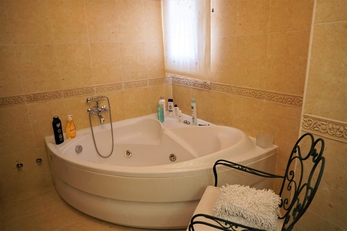 Villa in Vélez-Málaga met 5 slaapkamers in Vélez-Málaga - foto 13