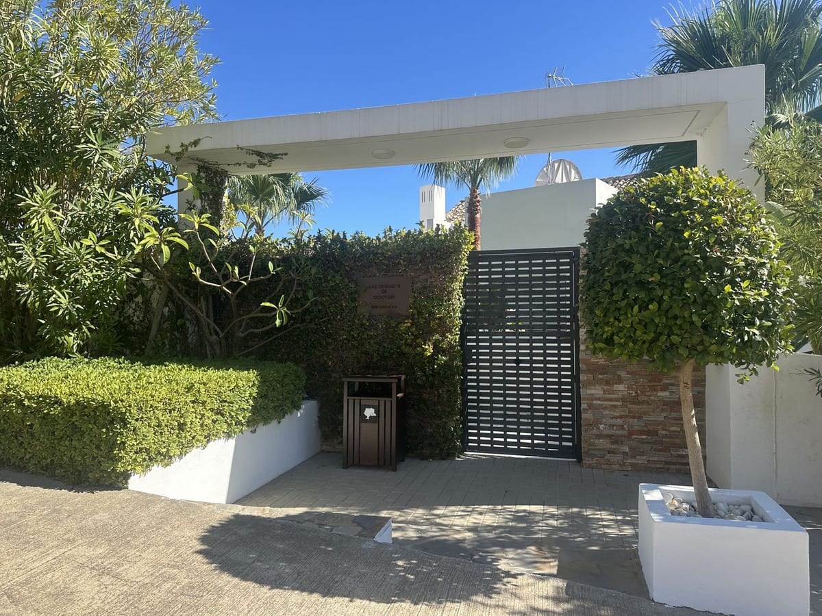 Appartement met 2 slaapkamers in Casares in Casares - foto 2