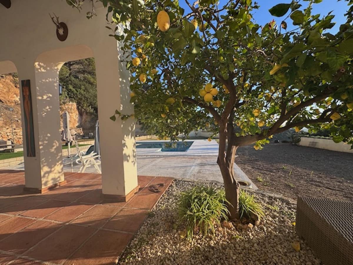 Villa met 4 slaapkamers in Istán in Istán - foto 6
