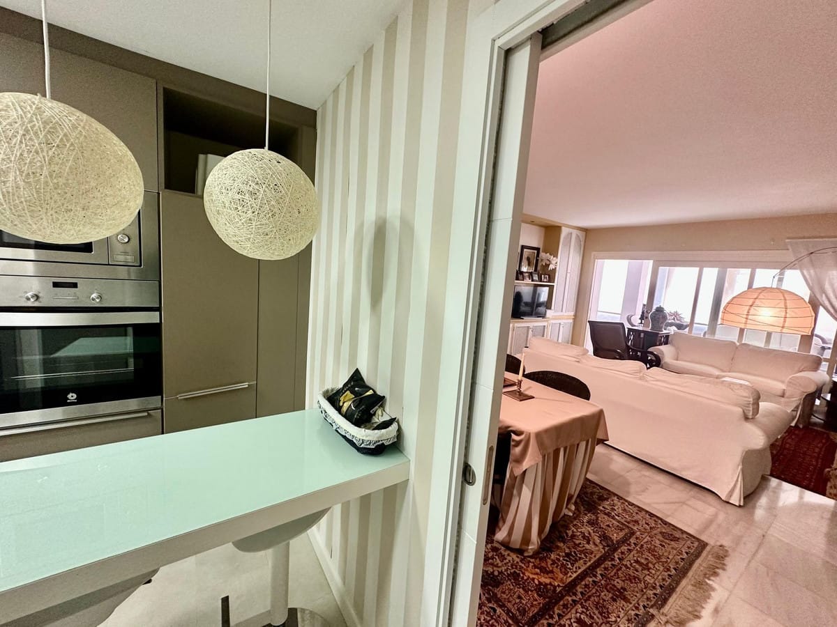Exclusieve begane grond appartement in Playas del Duque, Puerto Banús – direct aan het strand in Puerto Banús - foto 4