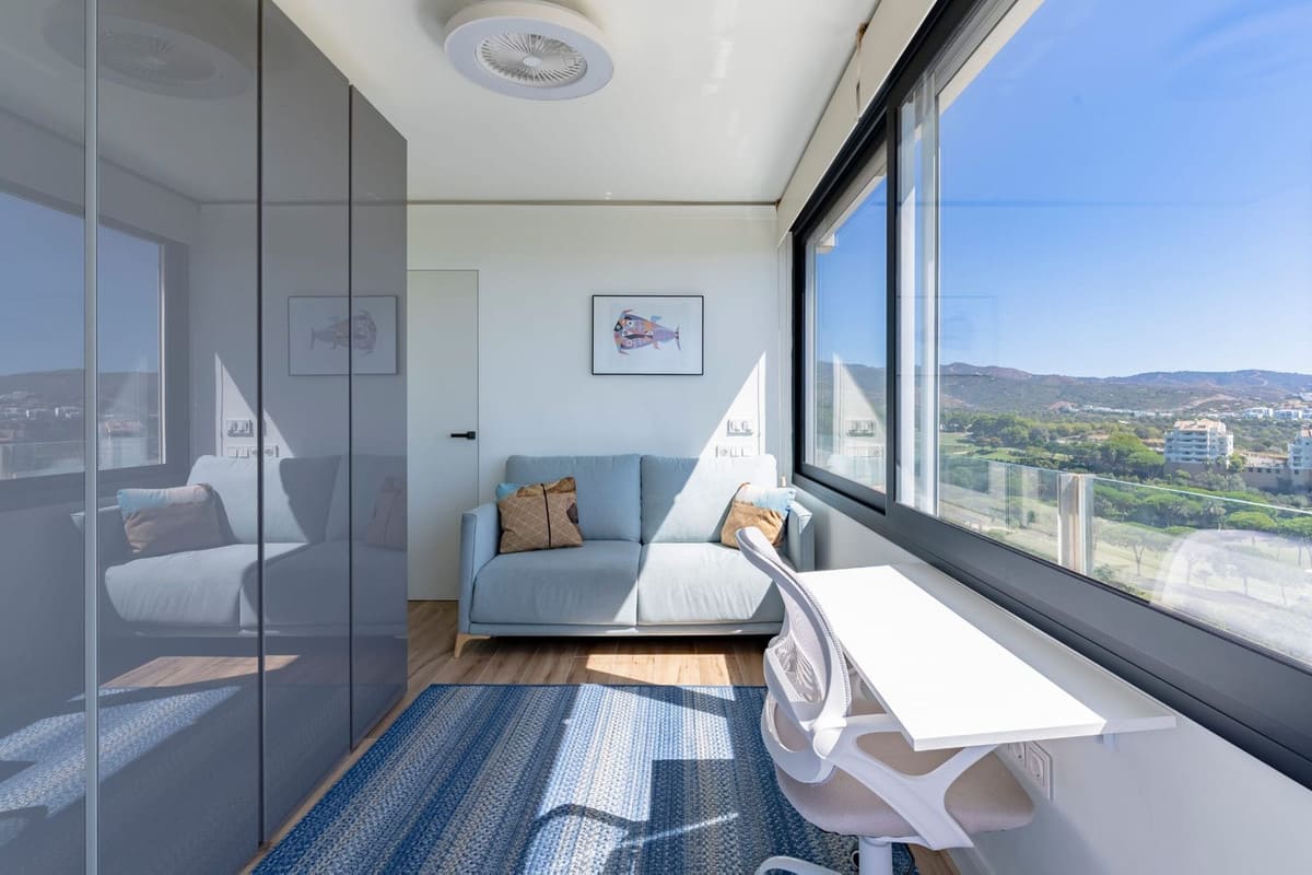 3-slaapkamer appartement in Marbella in het enige wolkenkrabbergebouw in Marbella - foto 20