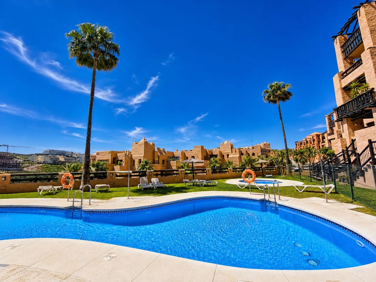 Spectaculair penthouse met zee- en golfbaanuitzicht in San Luis de Sabinillas in San Luis de Sabinillas - foto 15