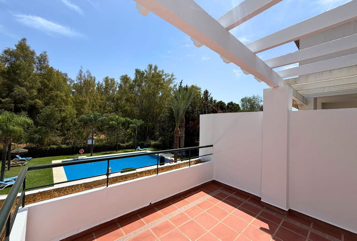 2 bedroom Apartment in Nueva Andalucía in Nueva Andalucía - foto 10
