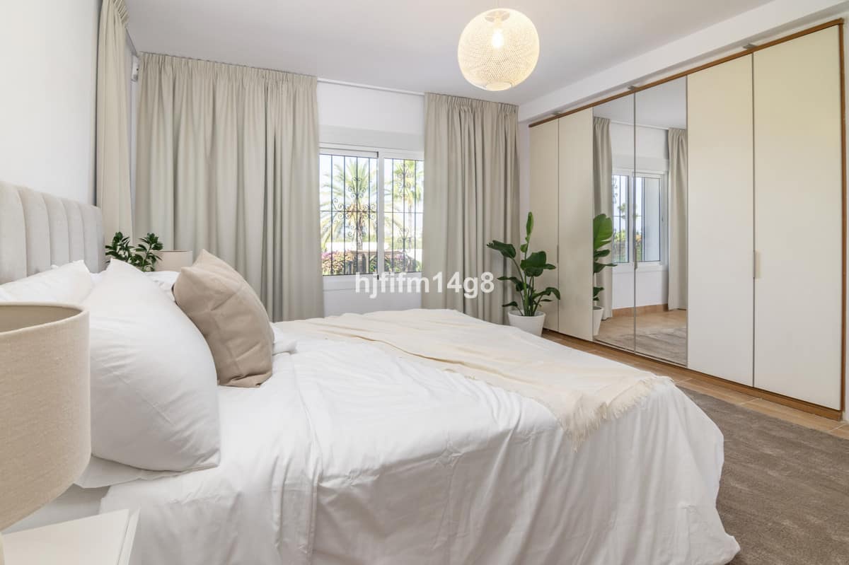 7-slaapkamers villa te koop in San Pedro de Alcántara in San Pedro de Alcántara - foto 17