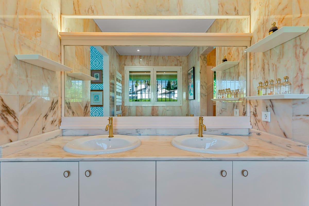 3-slaapkamer villa in El Paraiso Alto in El Paraiso - foto 16