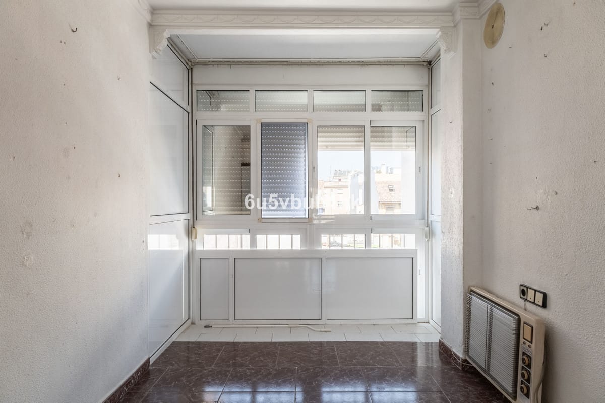 2 bedroom Apartment in Fuengirola in Fuengirola - foto 15