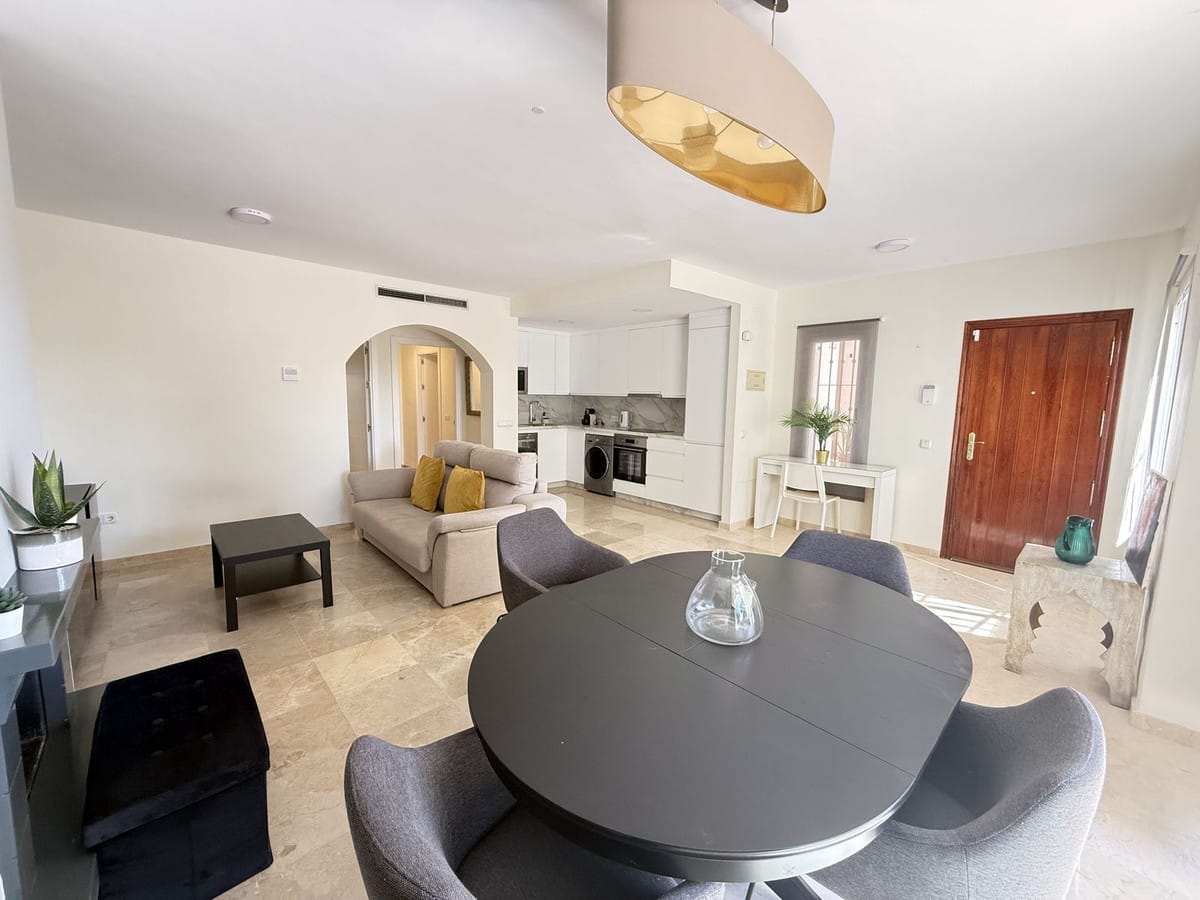 2-slaapkamer appartement in Aloha, Nueva Andalucía (Golfvallei) in Aloha - foto 2
