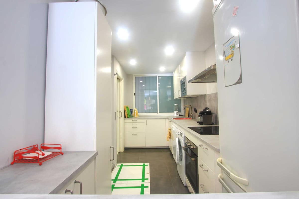 Drie-slaapkamerappartement op begane grond in Golden Beach, Elviria in Elviria - foto 12