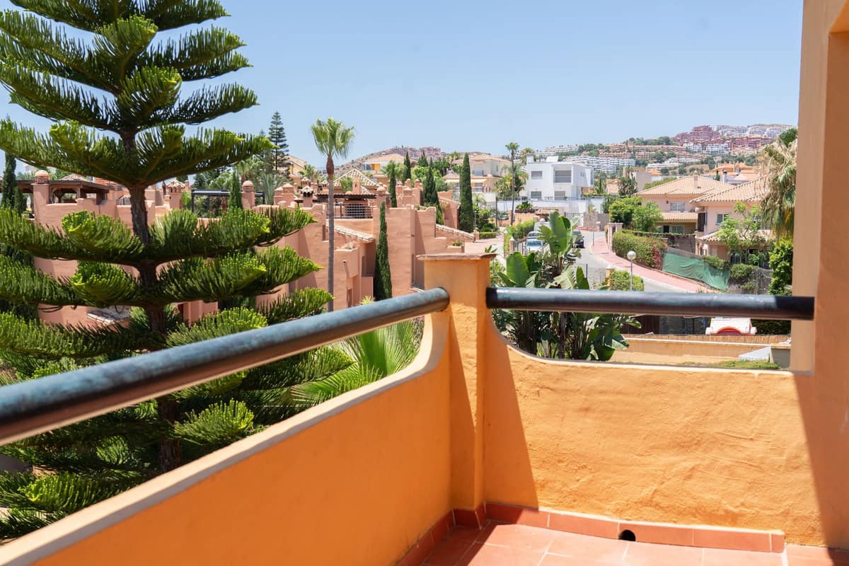 Halfvrijstaande villa met 3 slaapkamers in Riviera del Sol in Riviera del Sol - foto 17