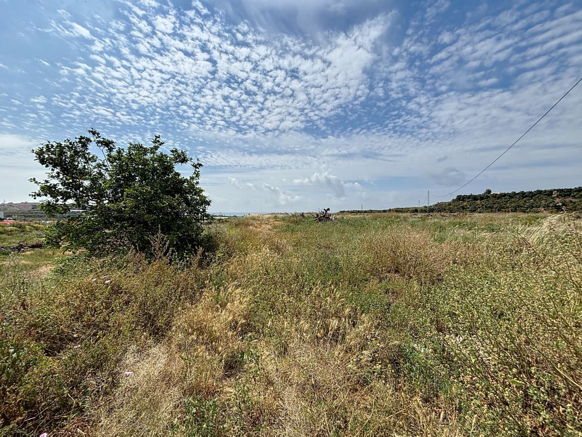 Kavel met 1 slaapkamer in Almayate in Almayate - foto 3