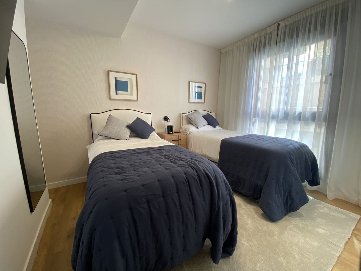 2 bedroom Apartment in Estepona in Estepona - foto 13