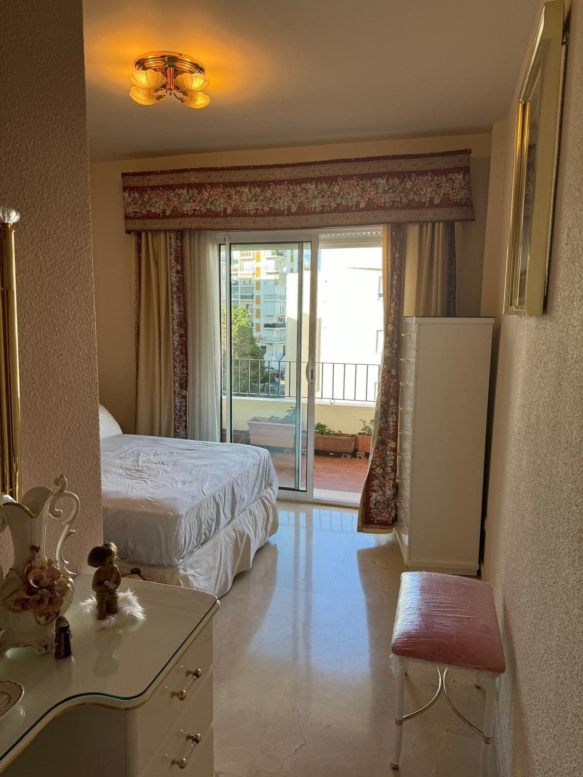 Appartement met 3 slaapkamers in Estepona in Estepona - foto 4