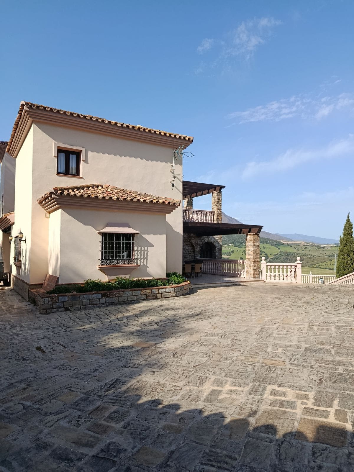 Vrijstaande villa met 4 slaapkamers in Casares Playa in Casares Playa - foto 2