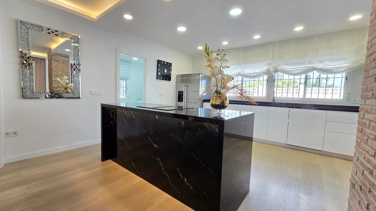 Villa met 5 slaapkamers in Torremolinos in Torremolinos - foto 5