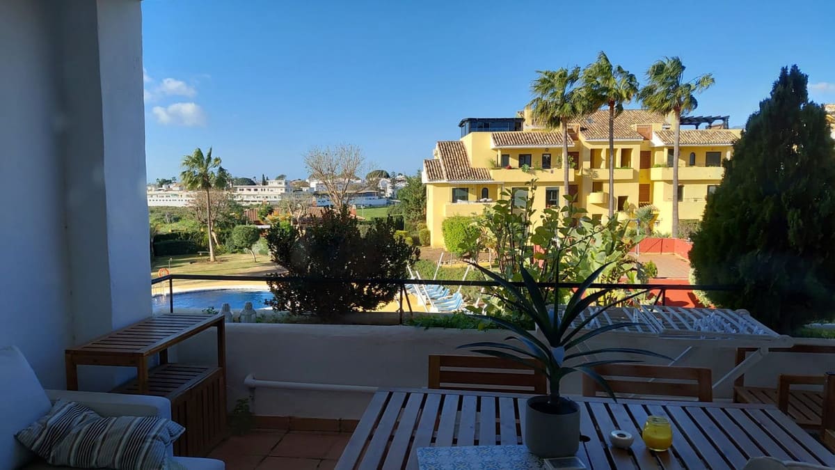 2-slaapkamer appartement in Estepona – zeezicht, 500 m van het strand in Estepona - foto 3
