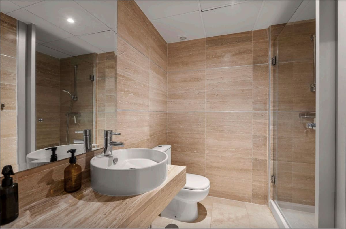 2-slaapkamer begane grond appartement met zee- en bergzicht in Benahavís in Benahavís - foto 12