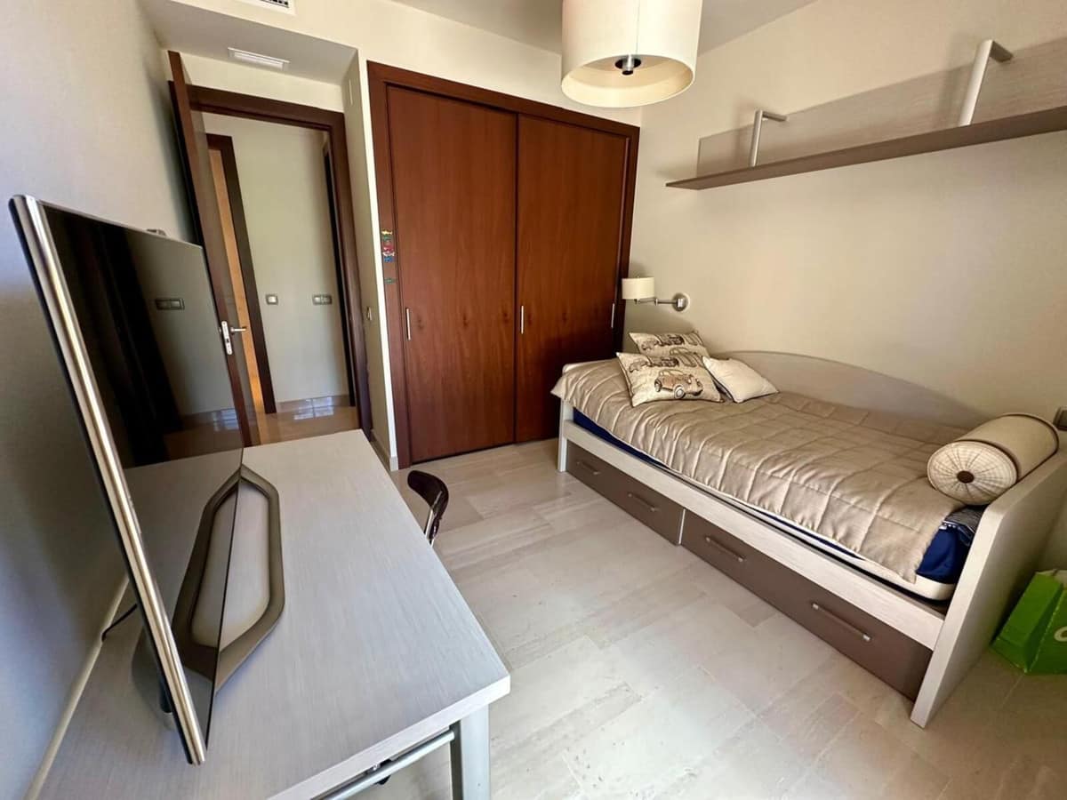 Luxueus duplex-penthouse in Medina de Banús, Nueva Andalucía in Nueva Andalucía - foto 14