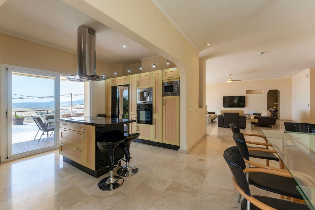 Finca met panoramisch bergzicht in Gibralgalia, Cártama – 3 slaapkamers in Cártama - foto 13