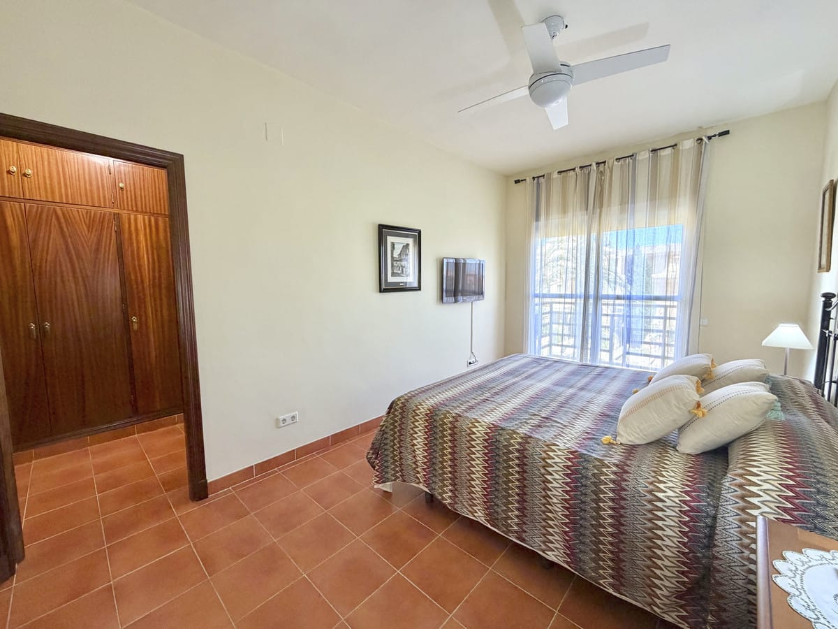 4 bedroom House in Cancelada in Cancelada - foto 16