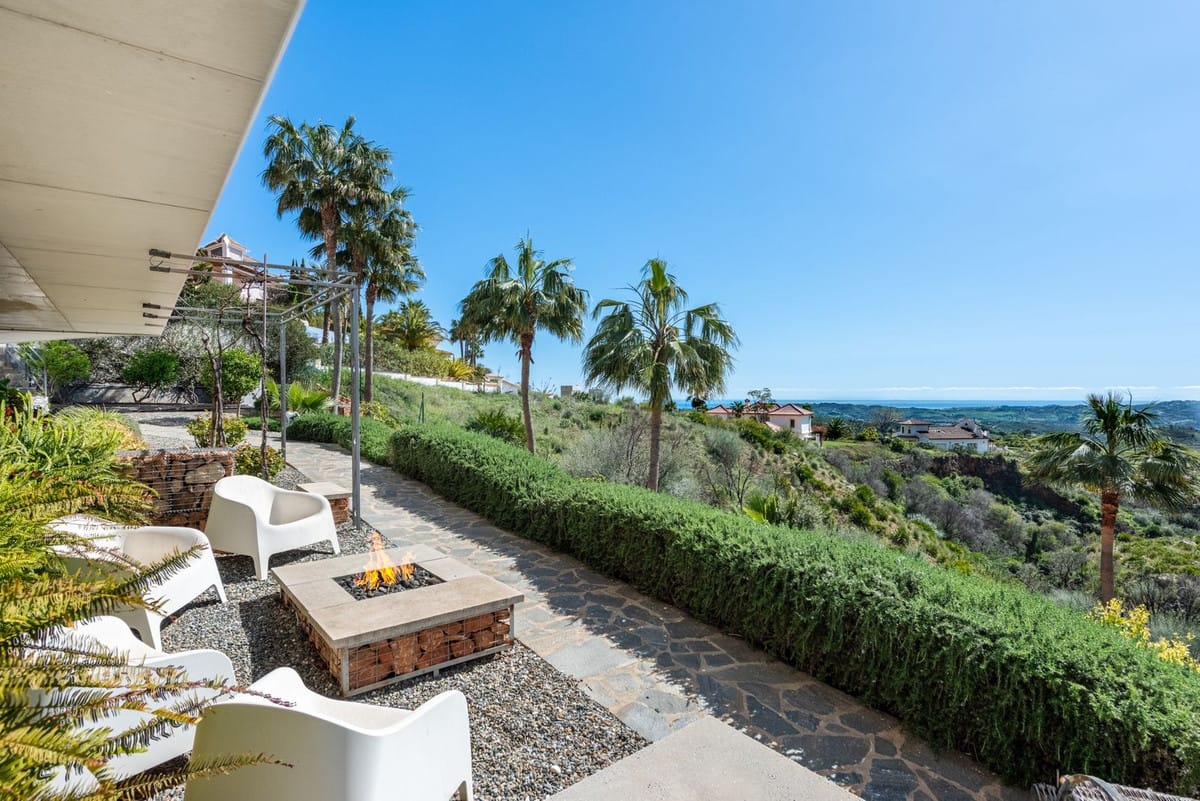 Exclusieve vrijstaande villa in Valtocado, Mijas – panoramisch uitzicht op bergen en Middellandse Zee in Mijas - foto 12
