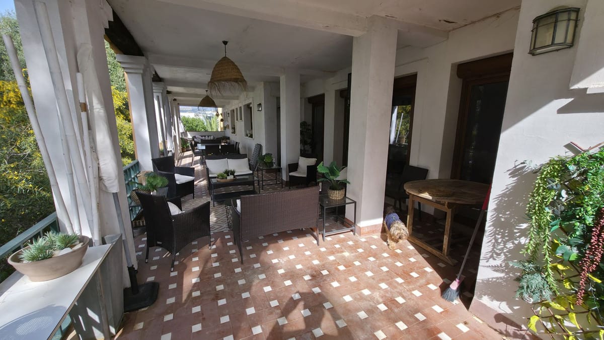 Villa met 6 slaapkamers in Atalaya (Málaga) in Atalaya - foto 17