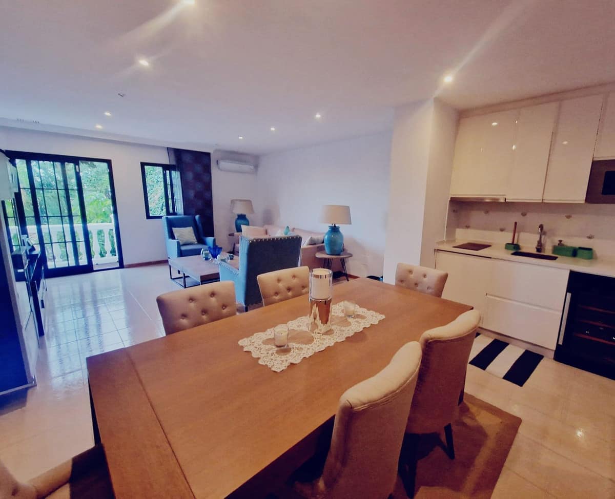 Zes-slaapkamer villa in El Paraiso, Benahavís in El Paraiso - foto 17