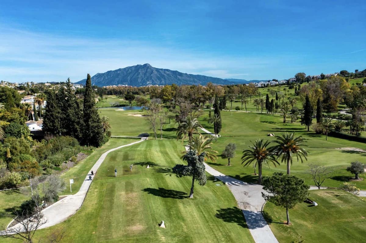 5-slaapkamer villa in El Paraíso Alto in El Paraiso - foto 20