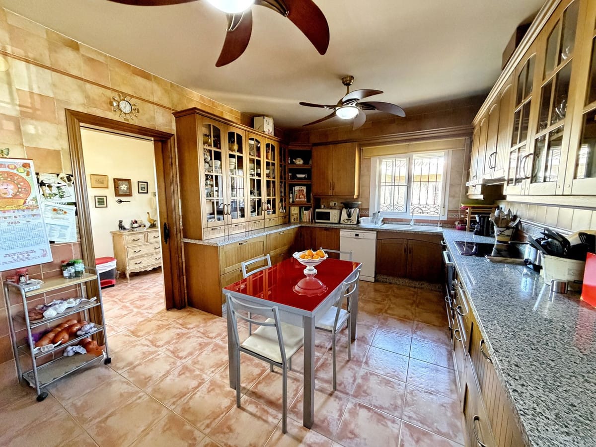 4 bedroom House in Rincón De La Victoria in Rincón de la Victoria - foto 5