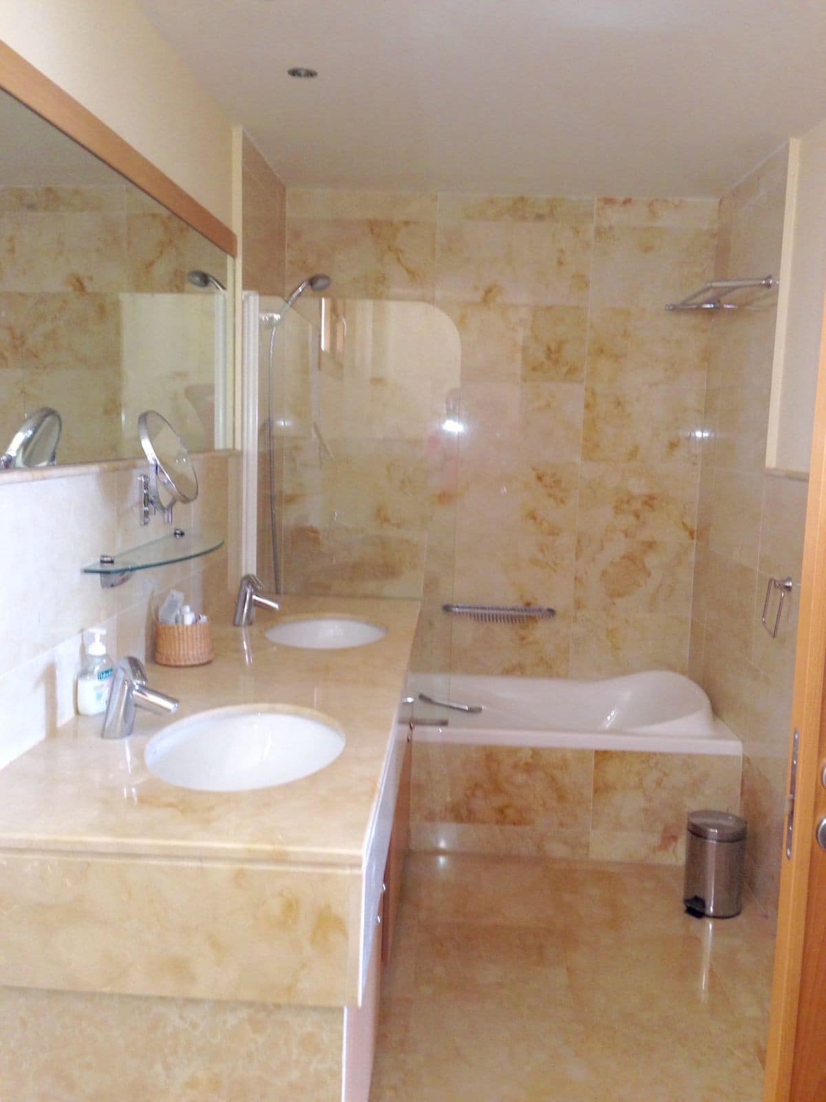 3 bedroom Apartment in Altos De Los Monteros in Altos de los Monteros - foto 14