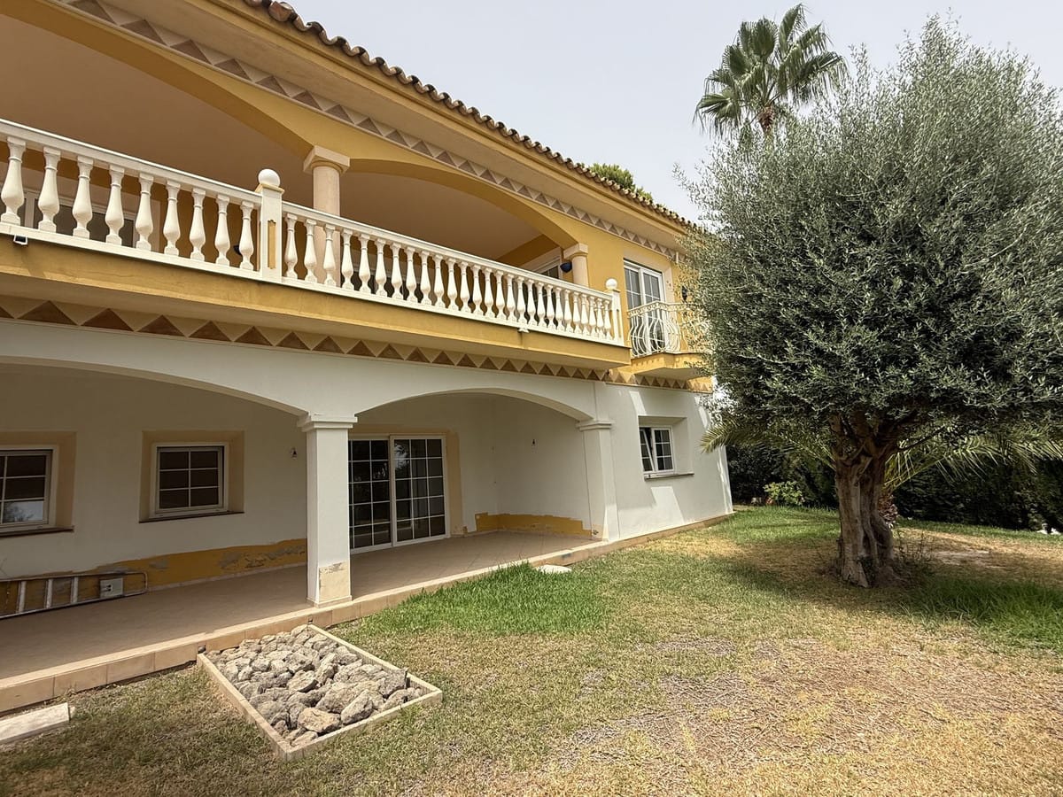 5-slaapkamer villa met zeezicht in Hacienda Las Chapas – renovatiekans in Hacienda Las Chapas - foto 7
