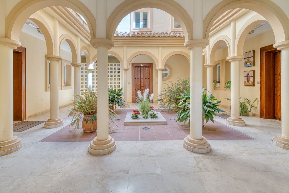 Drie-slaapkamerappartement in San Roque in San Roque - foto 3