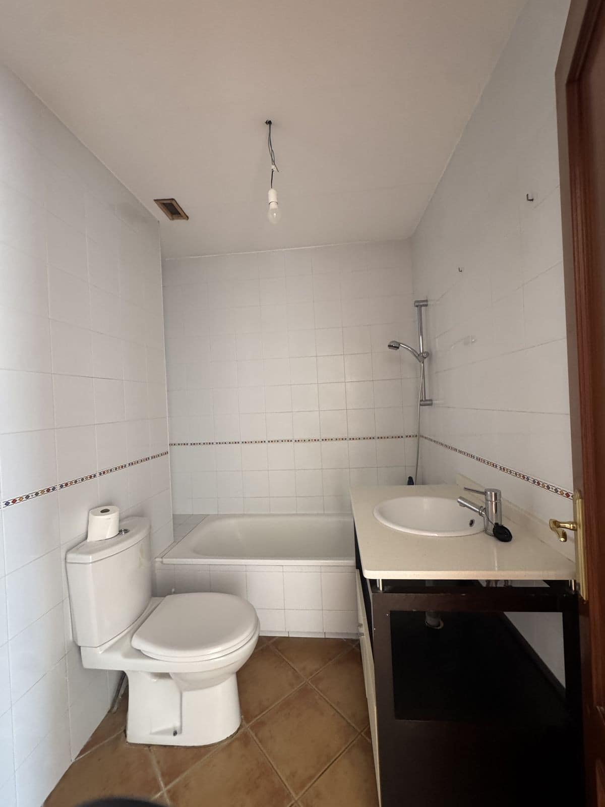 1 bedroom Apartment in Estepona in Estepona - foto 8