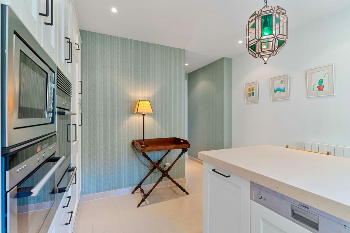 3-slaapkamer villa in El Paraiso Alto in El Paraiso - foto 3