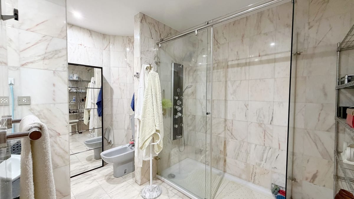 Appartement met 3 slaapkamers in Marbella in Marbella - foto 17