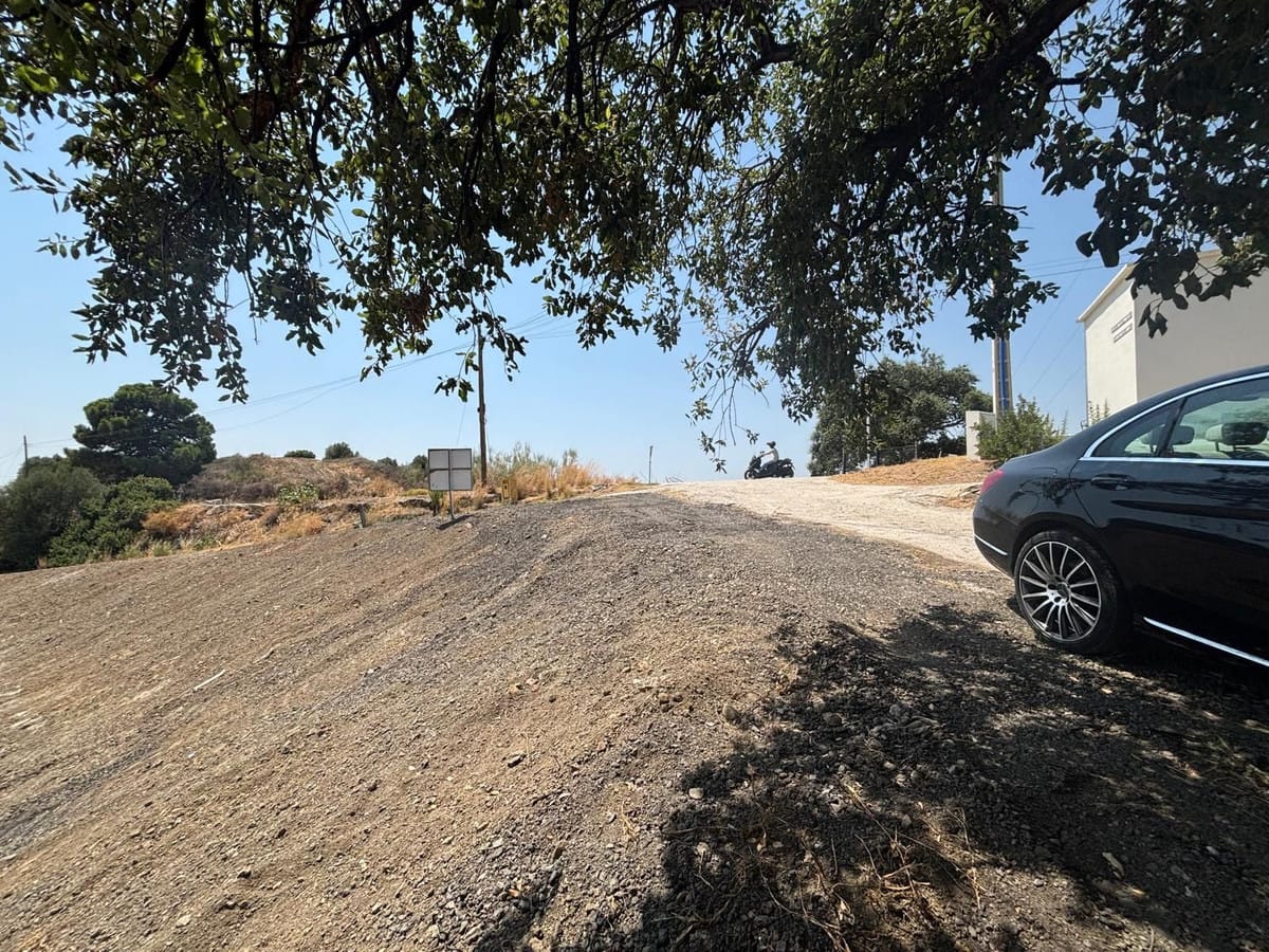 Kavel in Estepona — 8.900 m² met bouwvergunning in Estepona - foto 5