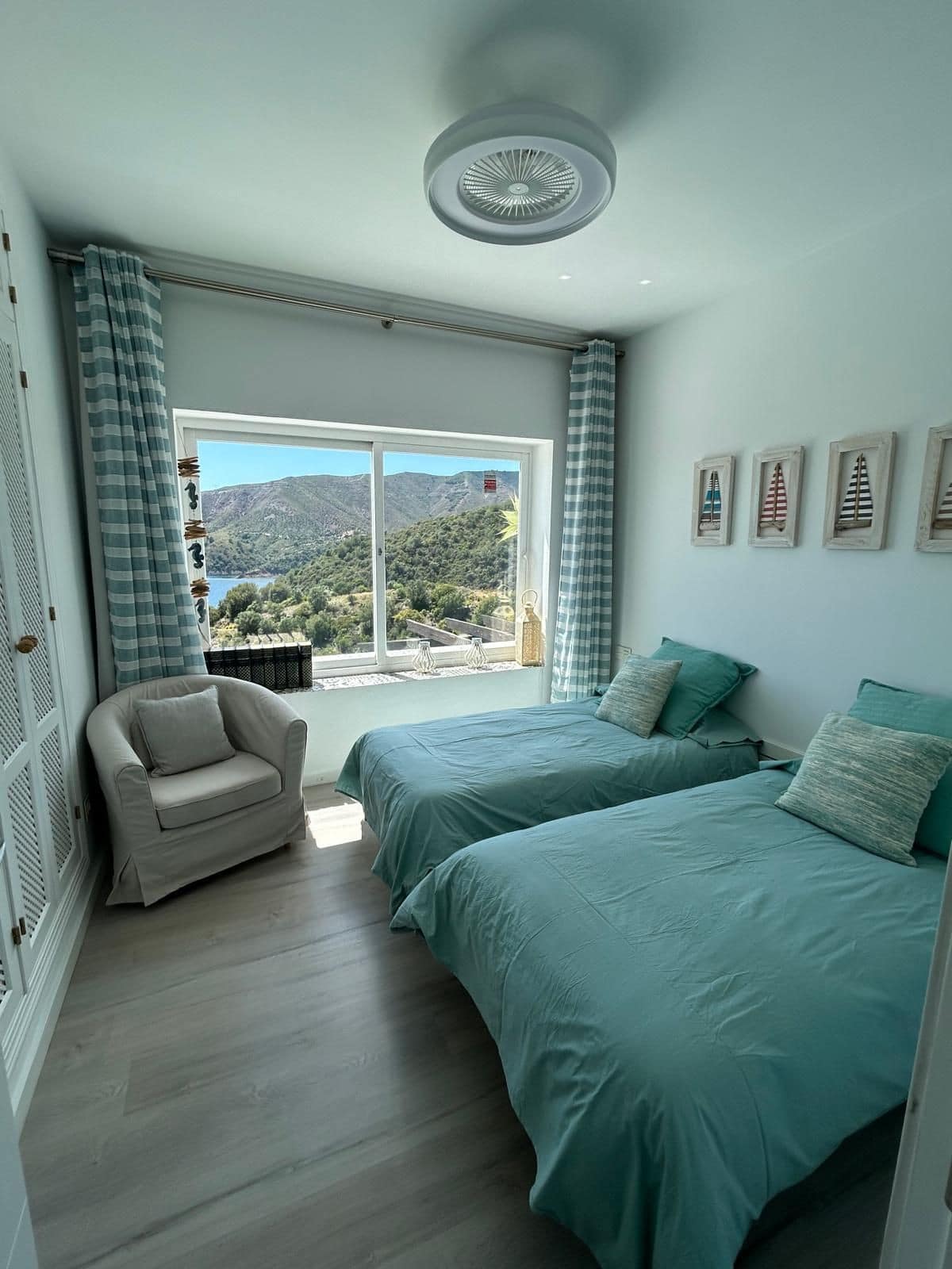 Twee-onder-een-kapwoning met 3 slaapkamers in Zahara de Istán in Istán - foto 11