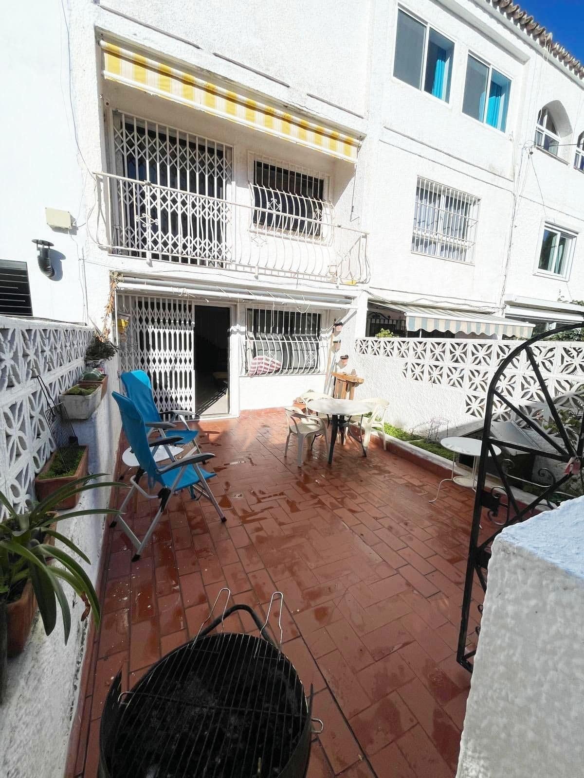Drie slaapkamers stadswoning in Benalmádena Costa in Benalmadena Costa - foto 3