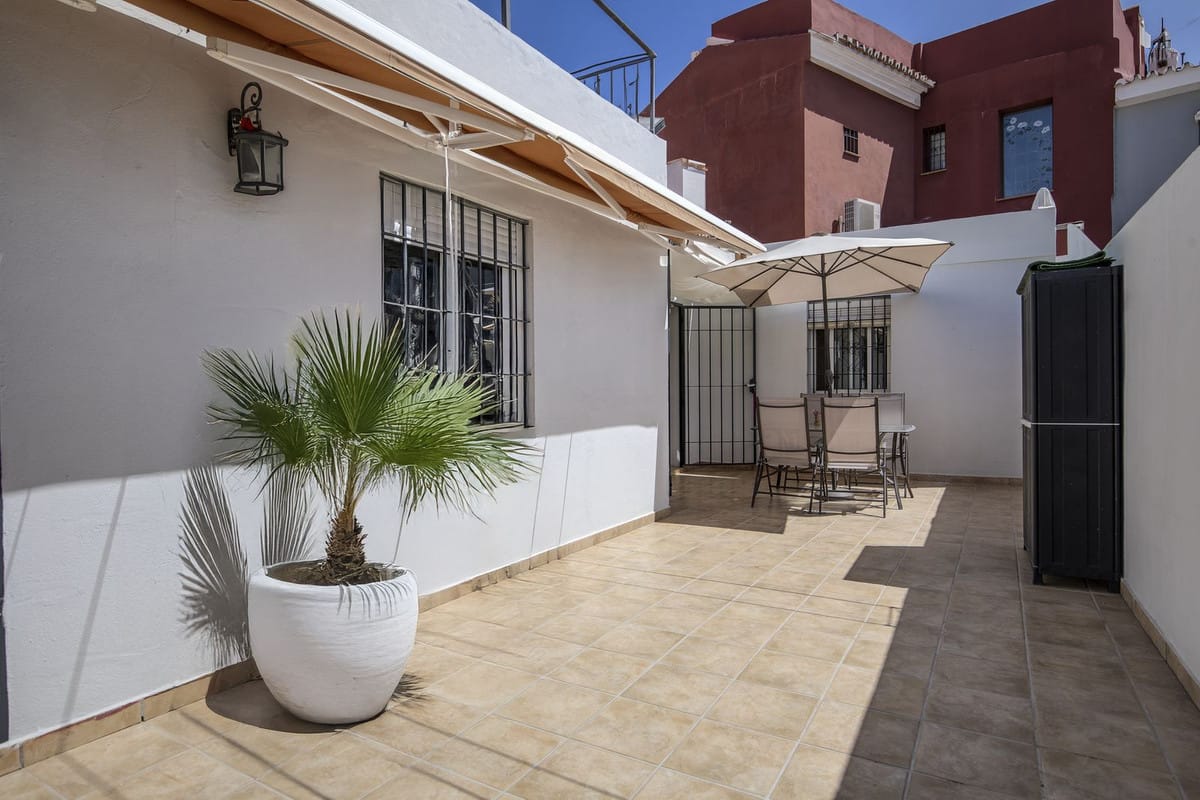 Villa met 4 slaapkamers in Fuengirola in Fuengirola - foto 3