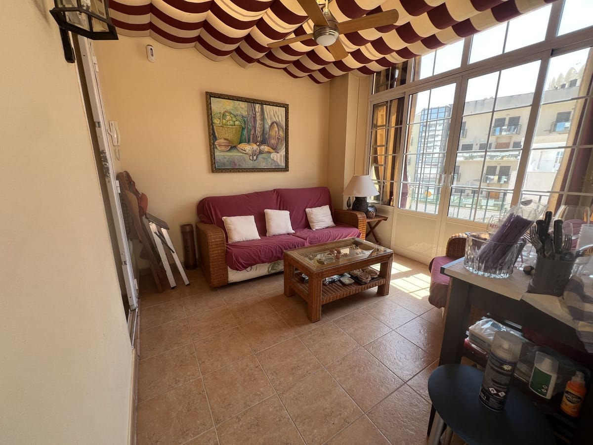 Drie-slaapkamer duplex-appartement aan zee in Torremolinos in Torremolinos - foto 2