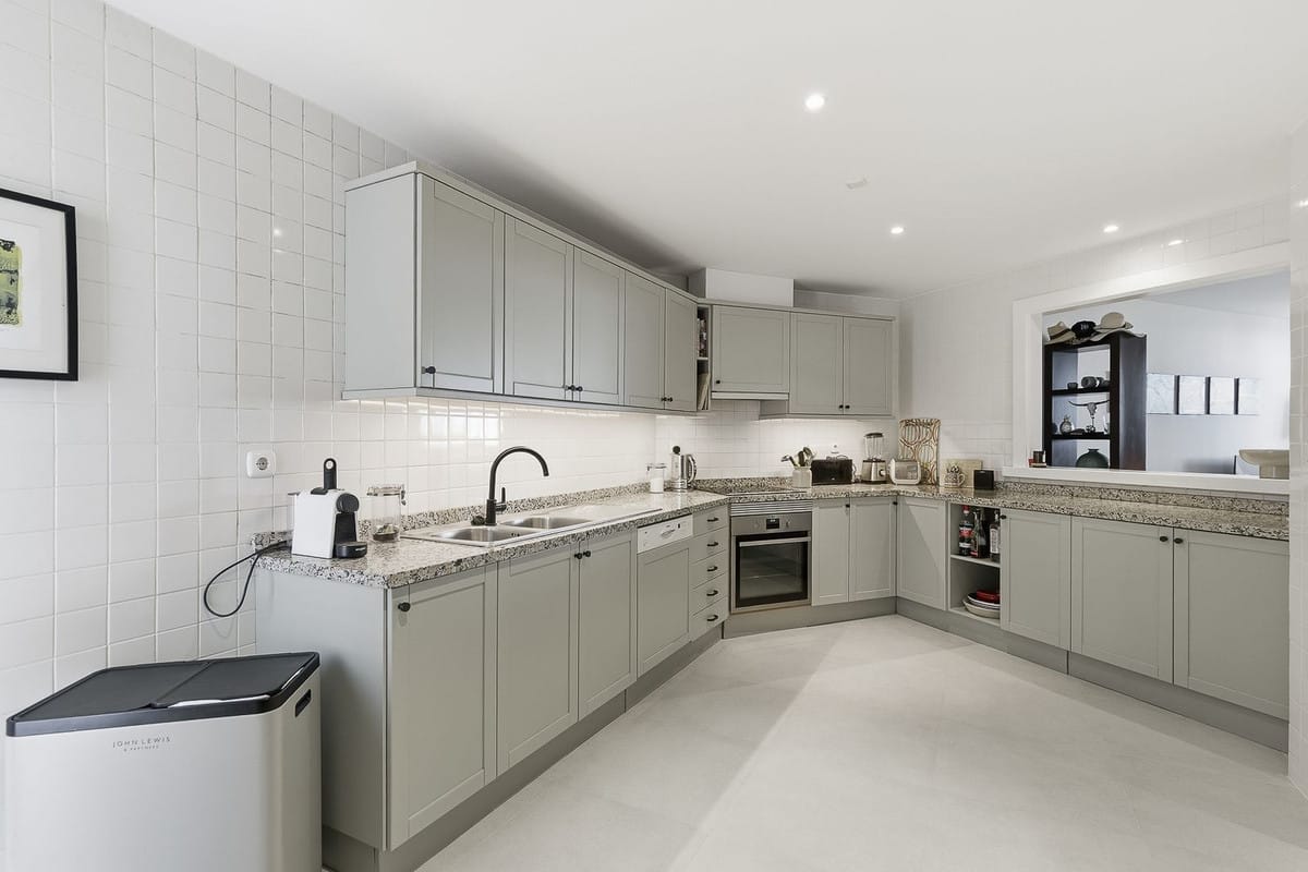 Drie-slaapkamer appartement in Nueva Andalucía (Las Tortugas de Aloha) in Nueva Andalucía - foto 5