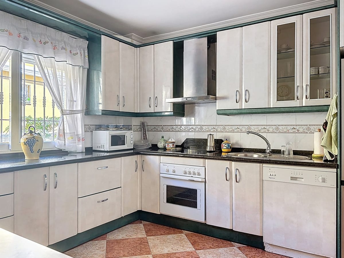 6-slaapkamer villa in Torre del Mar (El Tomillar) in Torre del Mar - foto 18