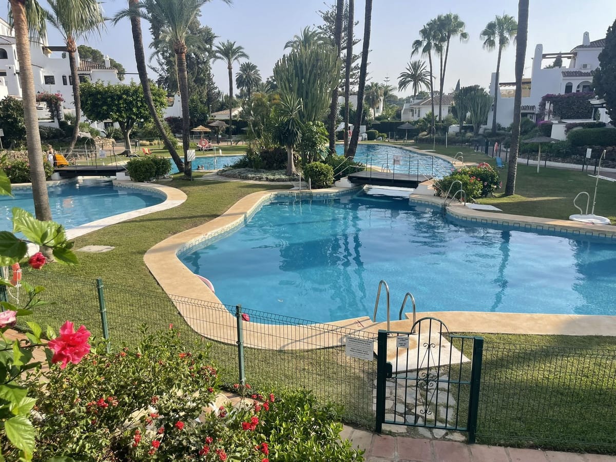 2 bedroom Apartment in Nueva Andalucía in Nueva Andalucía - foto 10