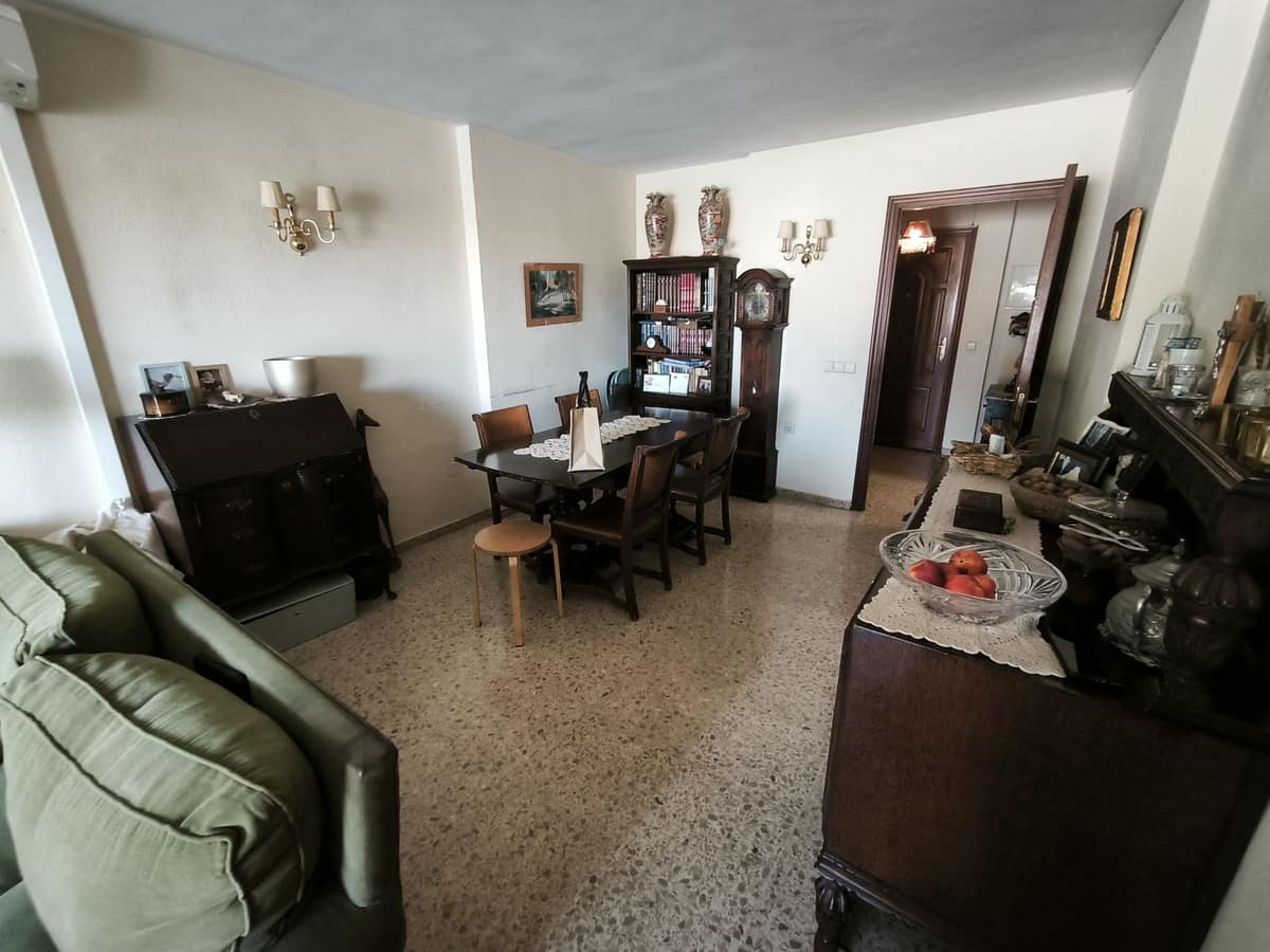 Drie slaapkamers appartement in Fuengirola, centraal gelegen in Fuengirola - foto 15