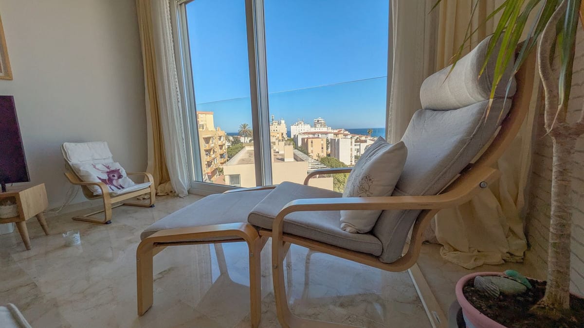 Exclusieve penthouse in Estepona met panoramisch zeezicht in Estepona - foto 2