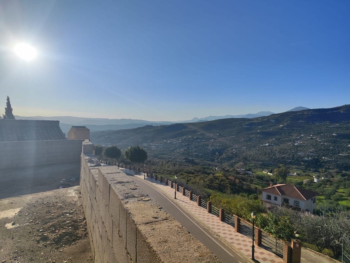 3-slaapkamerwoning in Alcaucín in Alcaucín - foto 5