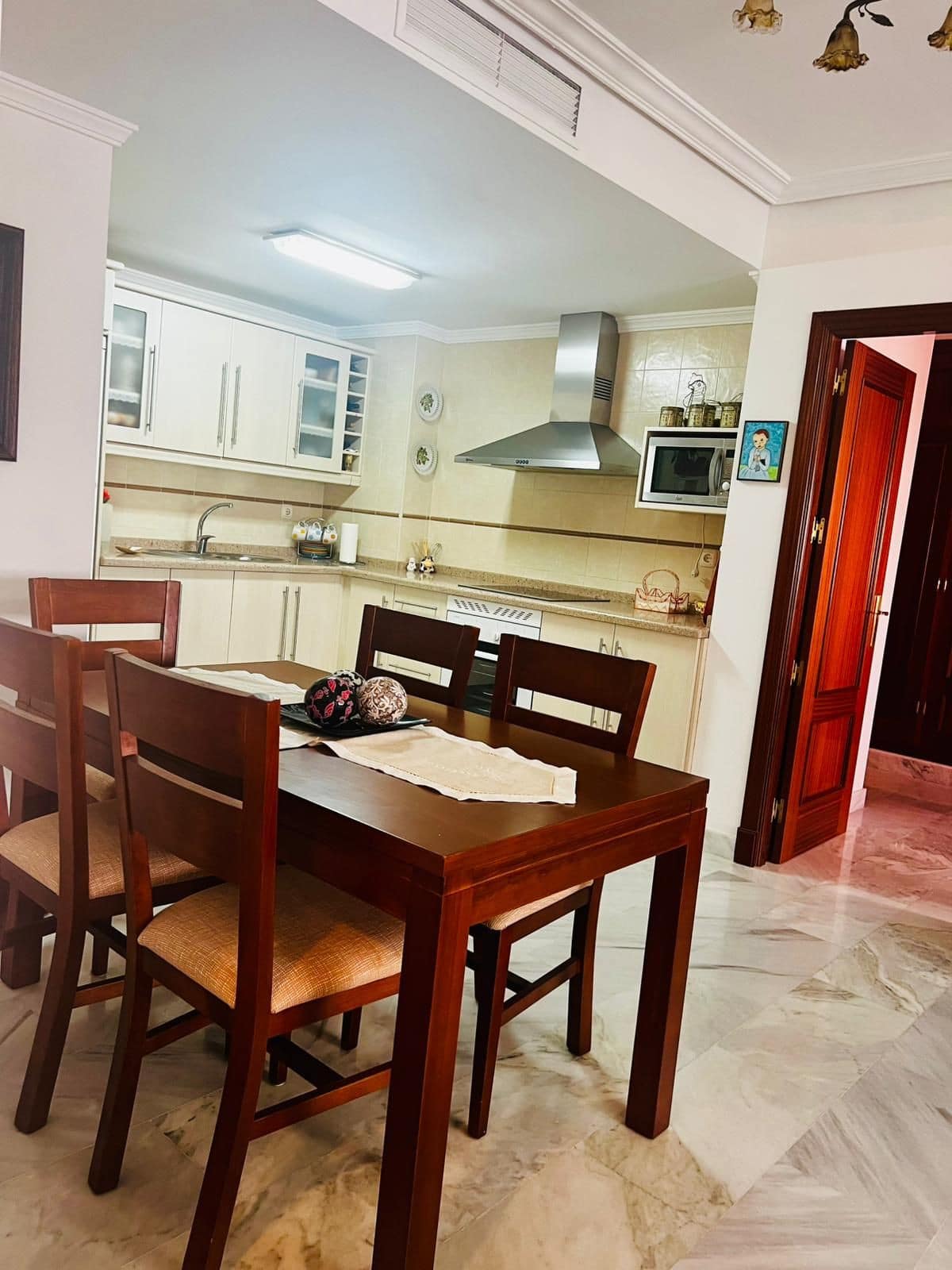 Appartement met 2 slaapkamers in Guaro, Málaga in Guaro - foto 3