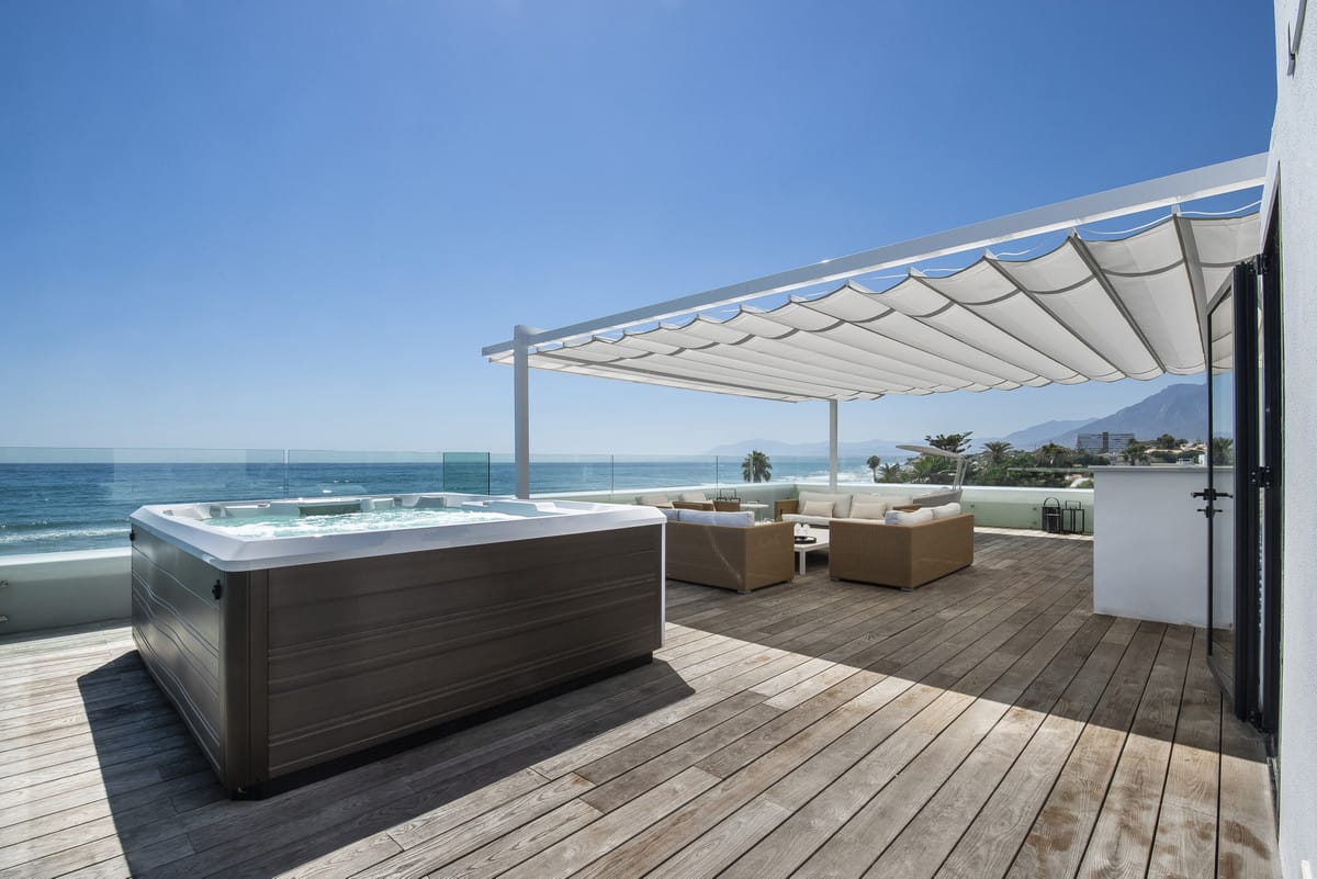 6 bedroom House in Costabella in Costabella - foto 18
