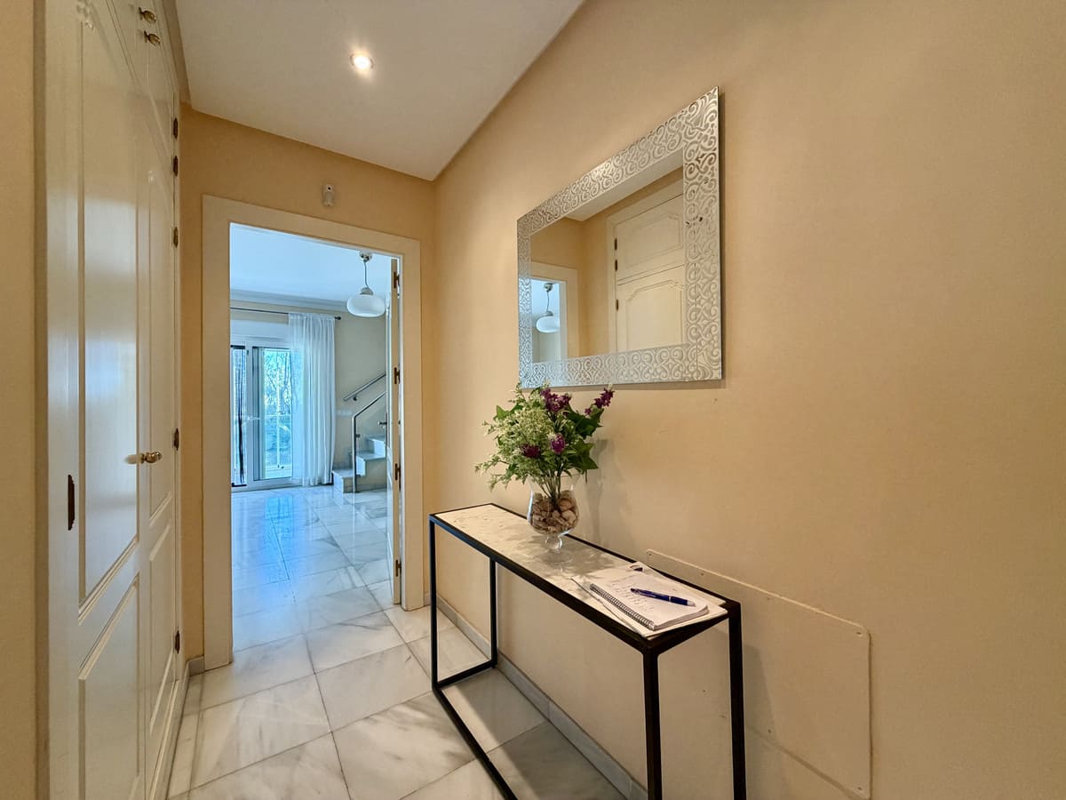 Appartement met twee slaapkamers aan de kust in Estepona (Punta Plata) in Estepona - foto 9