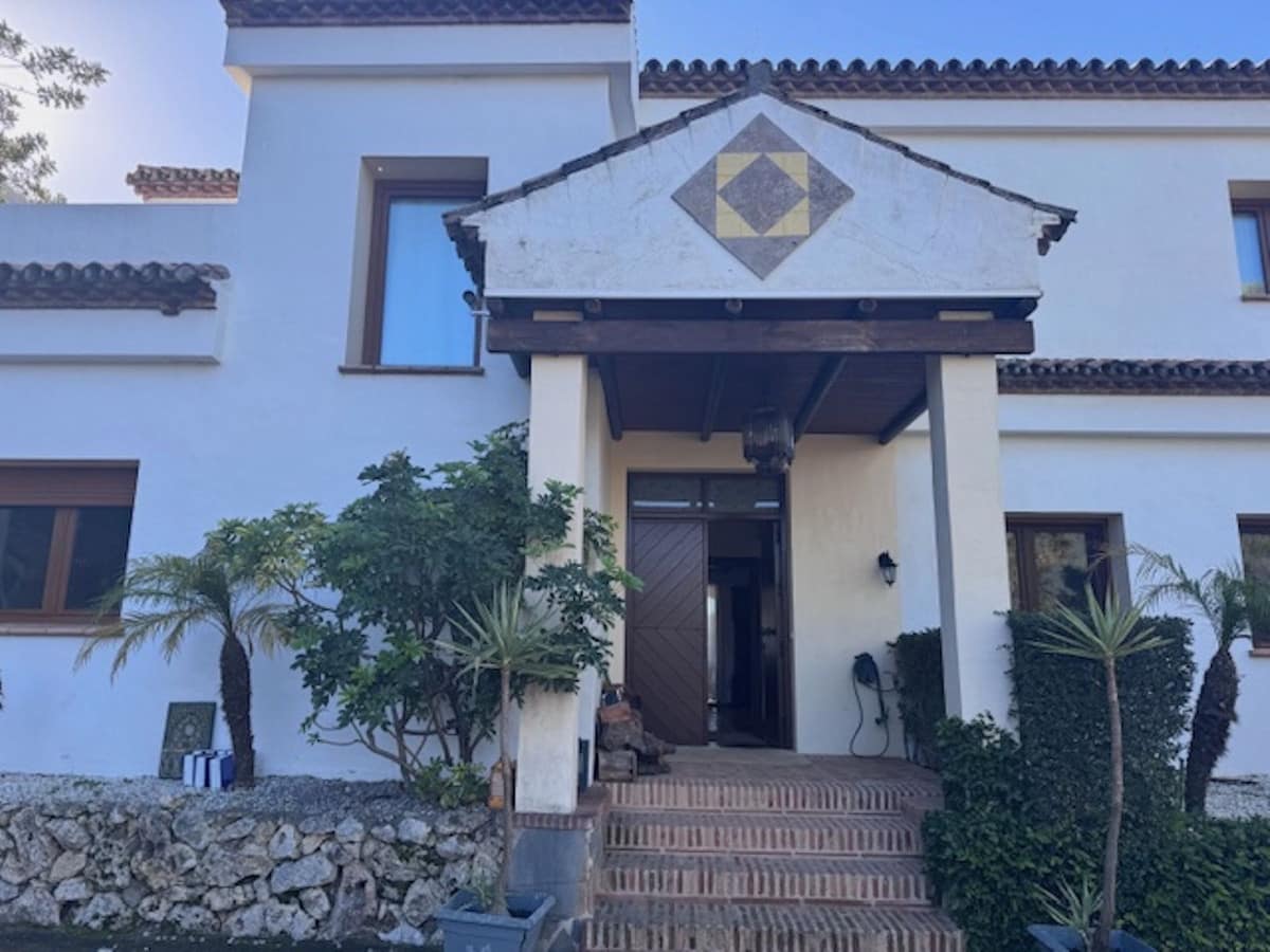 Villa met 4 slaapkamers in Istán in Istán - foto 2